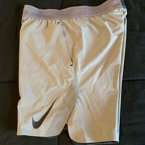 Nike Flex Vent Workout Running Shorts